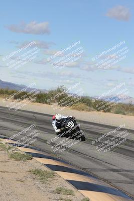 media/Nov-16-2025-Race Pace (Sun) [[8c5fa54630]]/Verified Riders/4-Turn 3 Inside (1050am)/